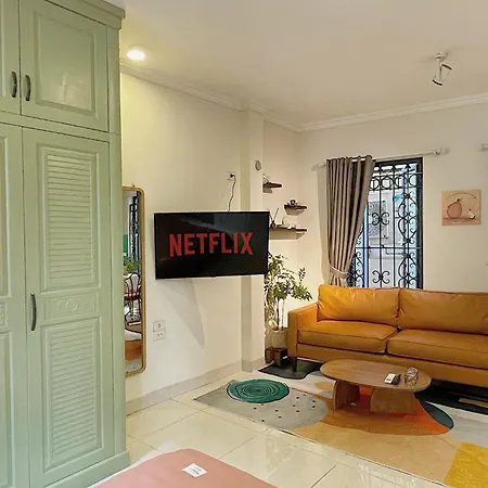 Migo Housing - Hanoi Beer Street - Lift And Spacious - Ensuite Kitchen - Ensuite Bathroom